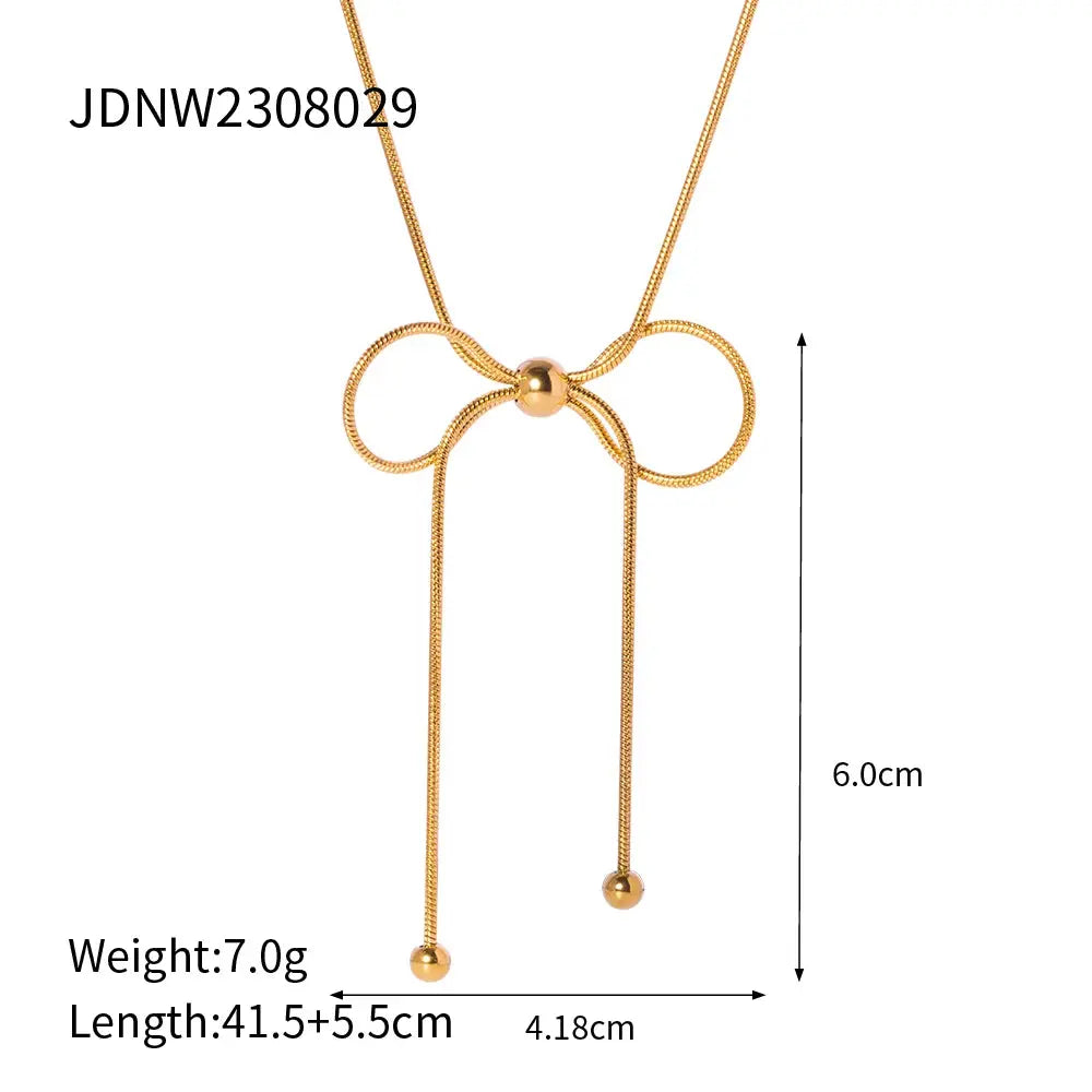 Katie Necklaces Macaje