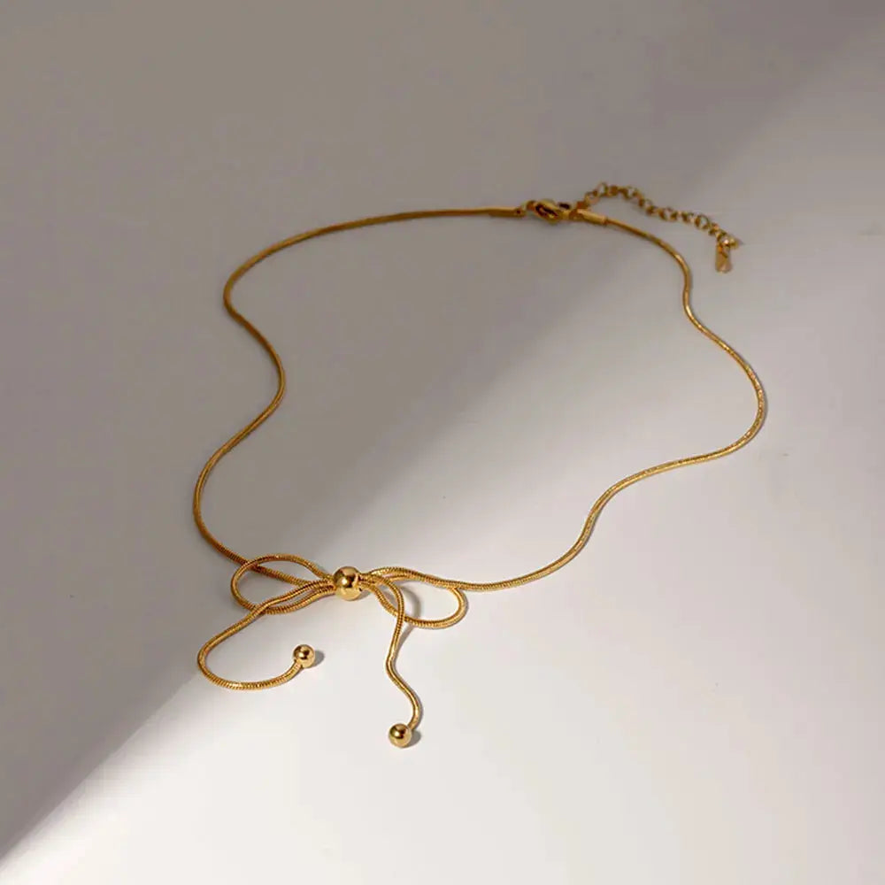 Katie Necklaces Macaje